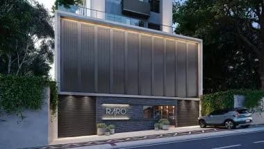 Raro Lourdes, Centro